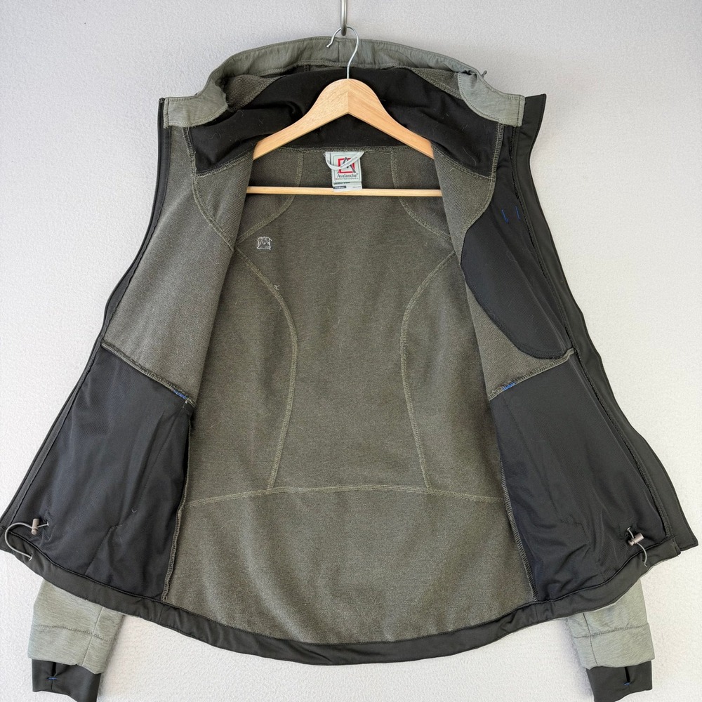 Avalanche Weather Shield Softshell Jacket Womens … - image 3